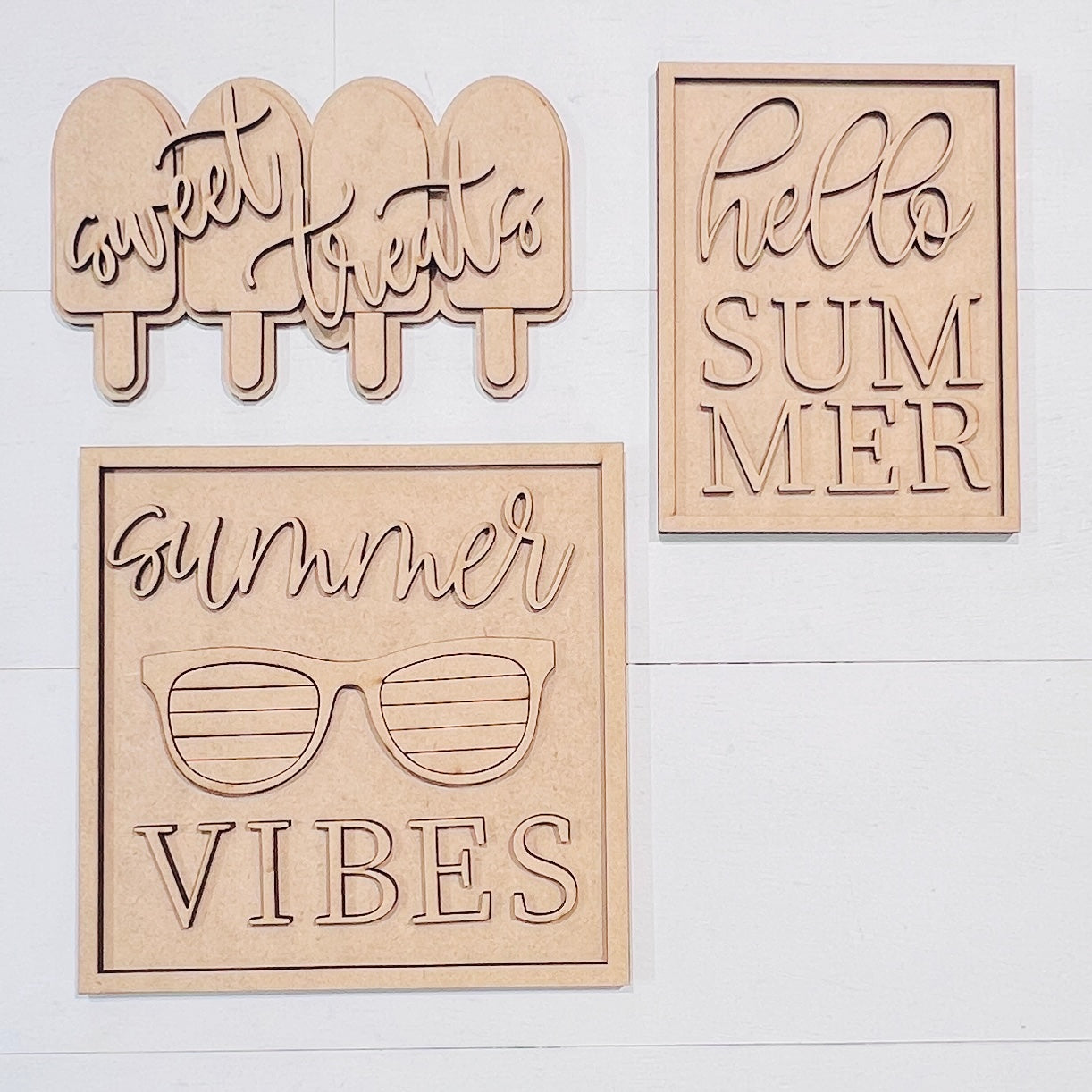 Fun In The Sun Tiered Tray Set