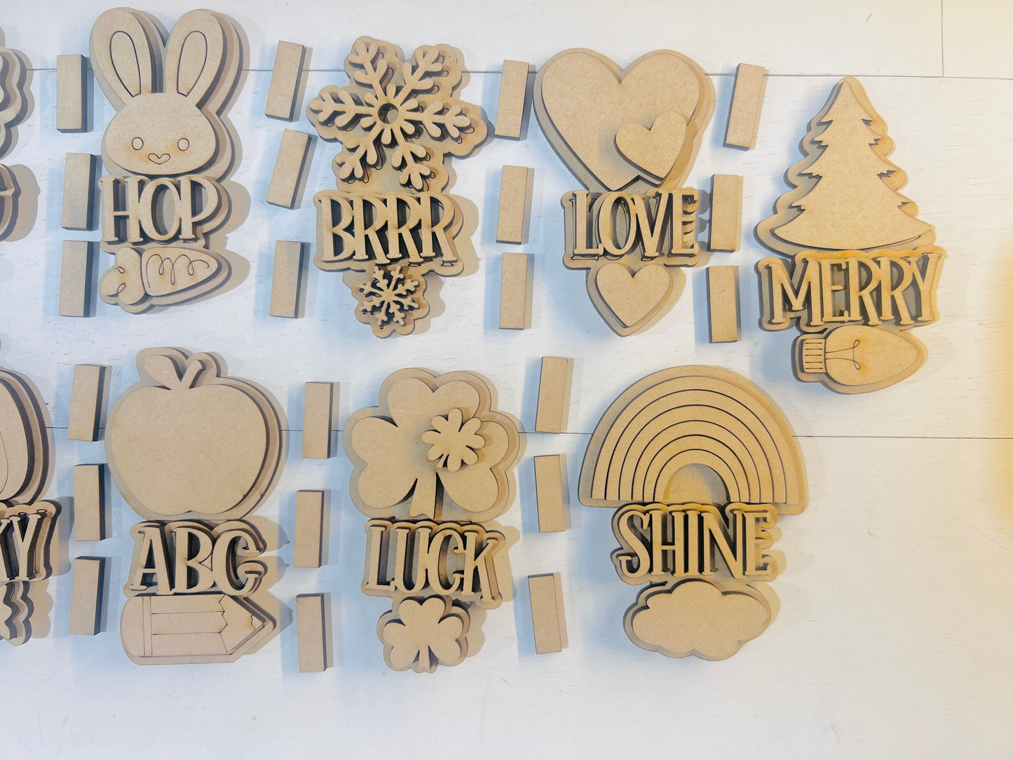 Seasonal Hugger Interchangeable Set