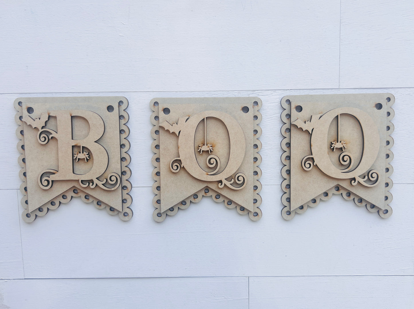 BOO Scalloped Hanger