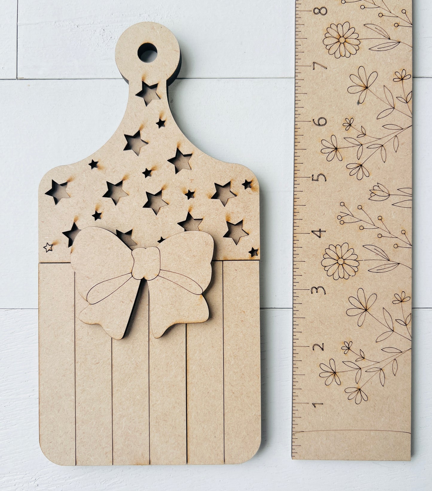 Mini Patriotic Bow Cutting Board