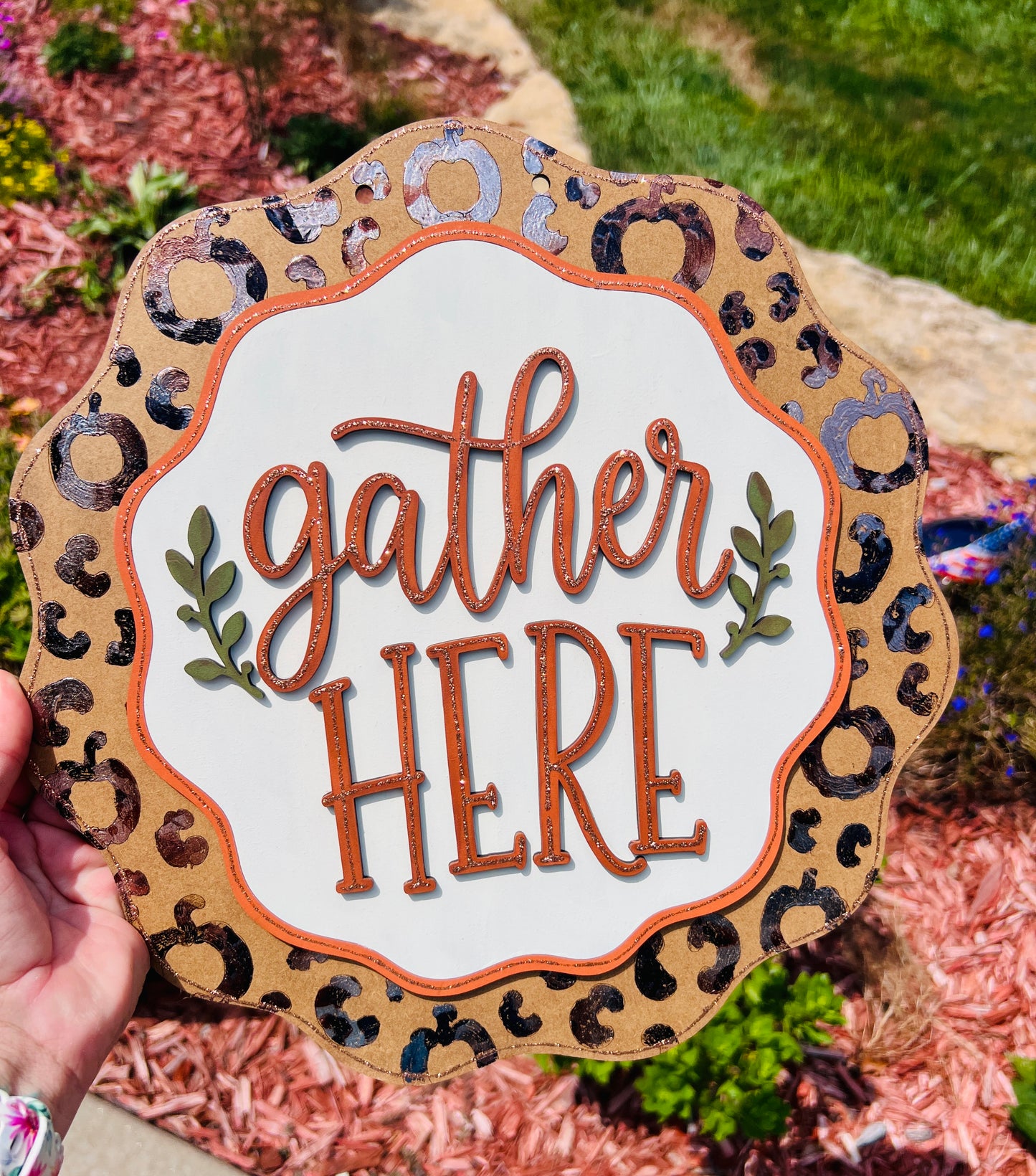 Gather Here Scalloped Round Blank