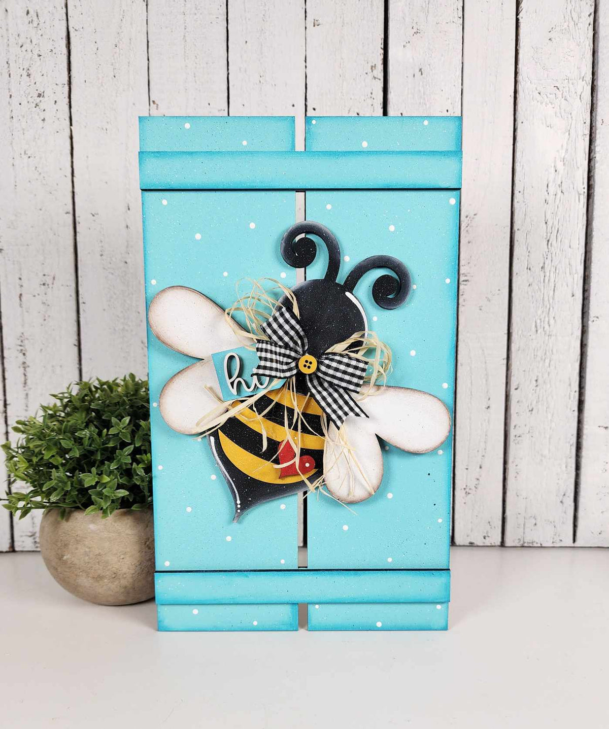 Hello Honey Pallet Signs