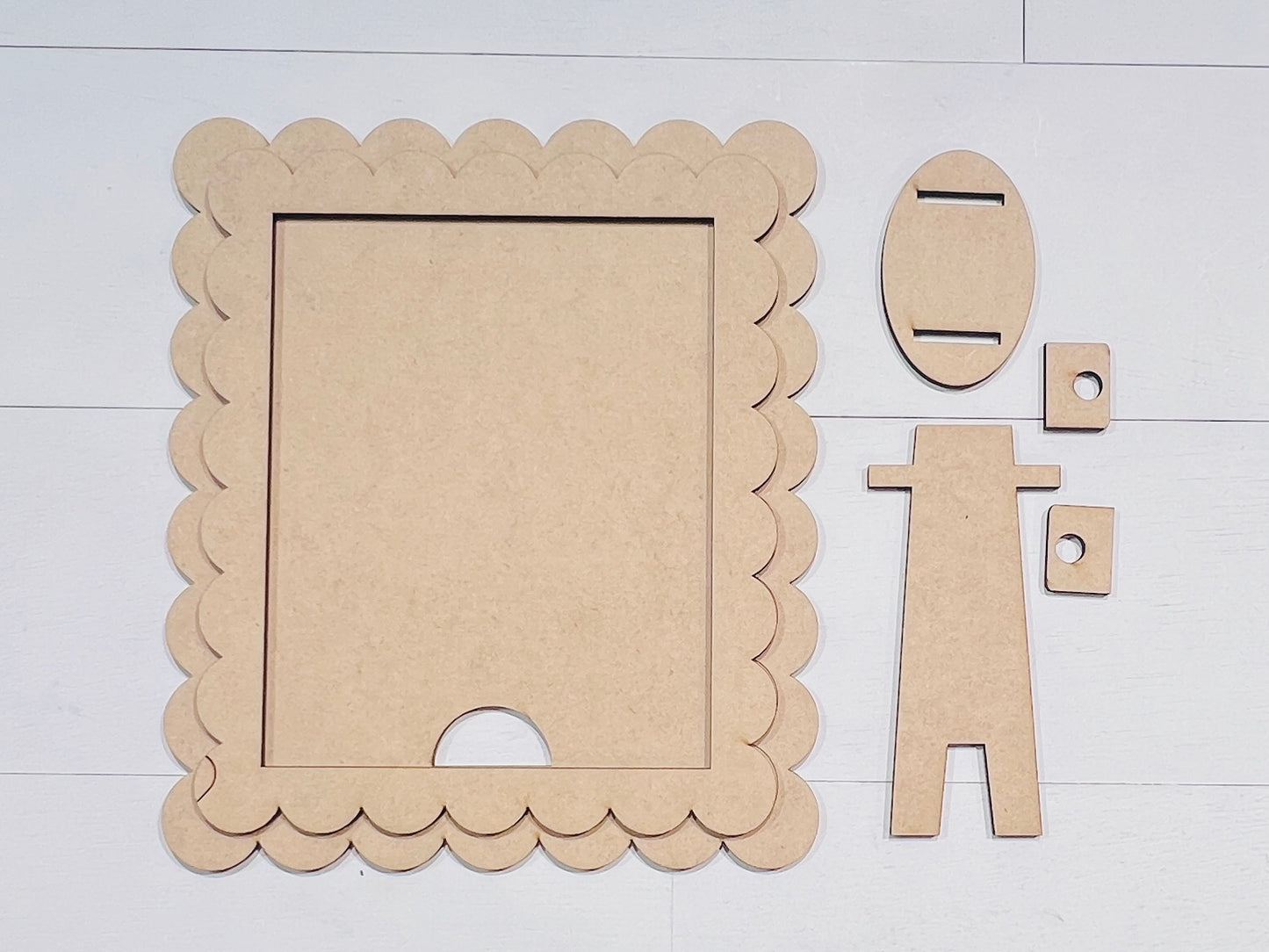 Scalloped Interchangeable Frame - Sign Trio