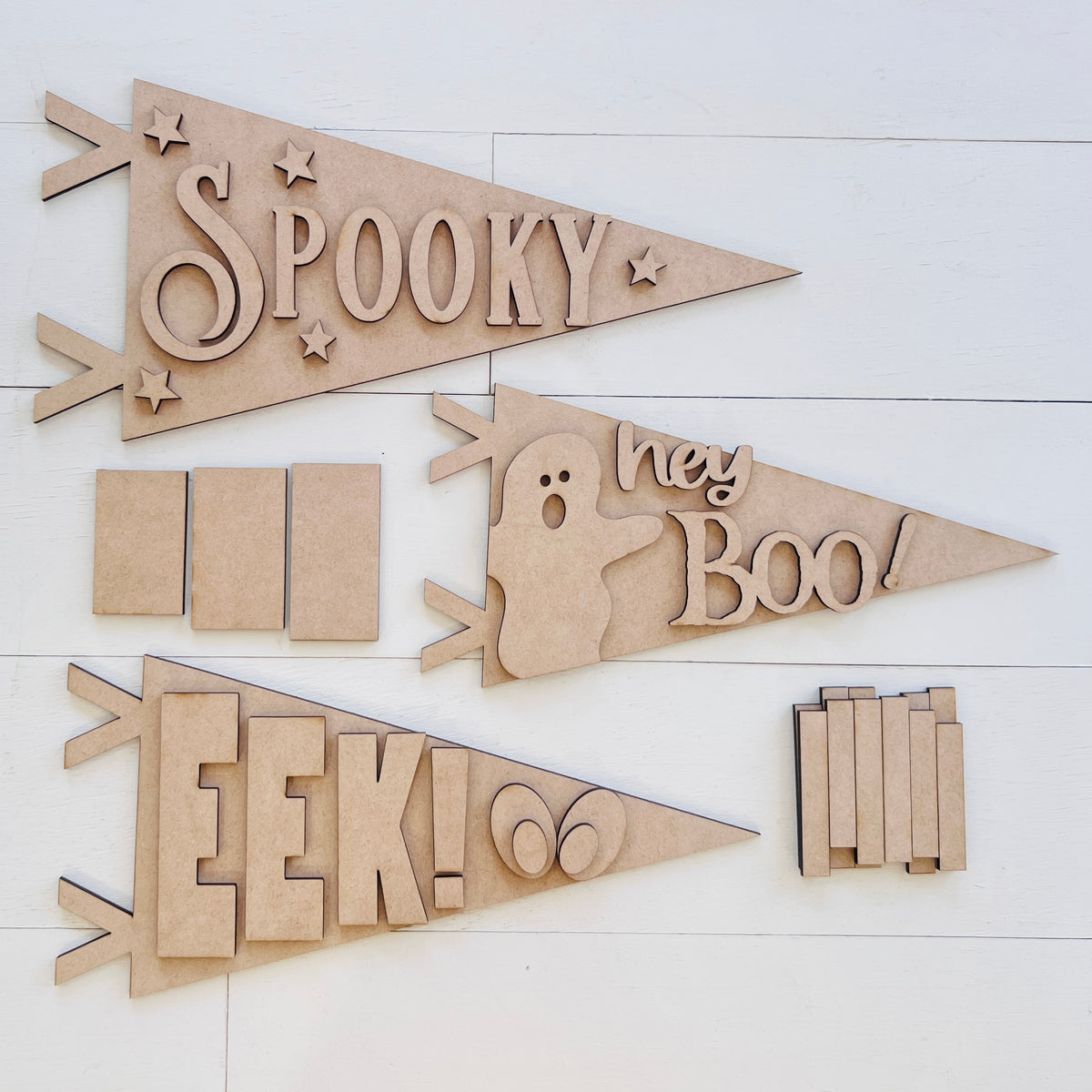 Interchangeable Spindle Pennant Flags