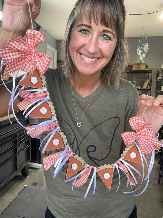 Mini Pumpkin Pie Banner