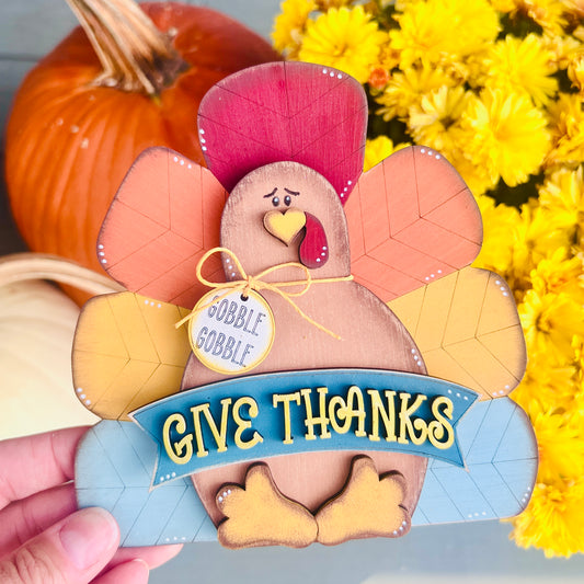 Give Thanks Shelf Sitter