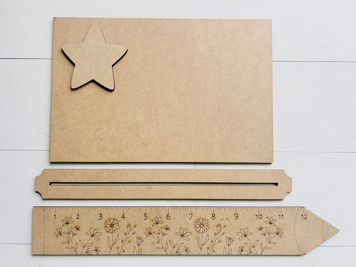 Simple Star Sign with Base