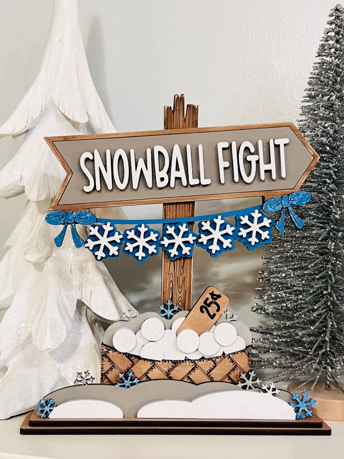 Snowball Fight Picket Fence Post Insert