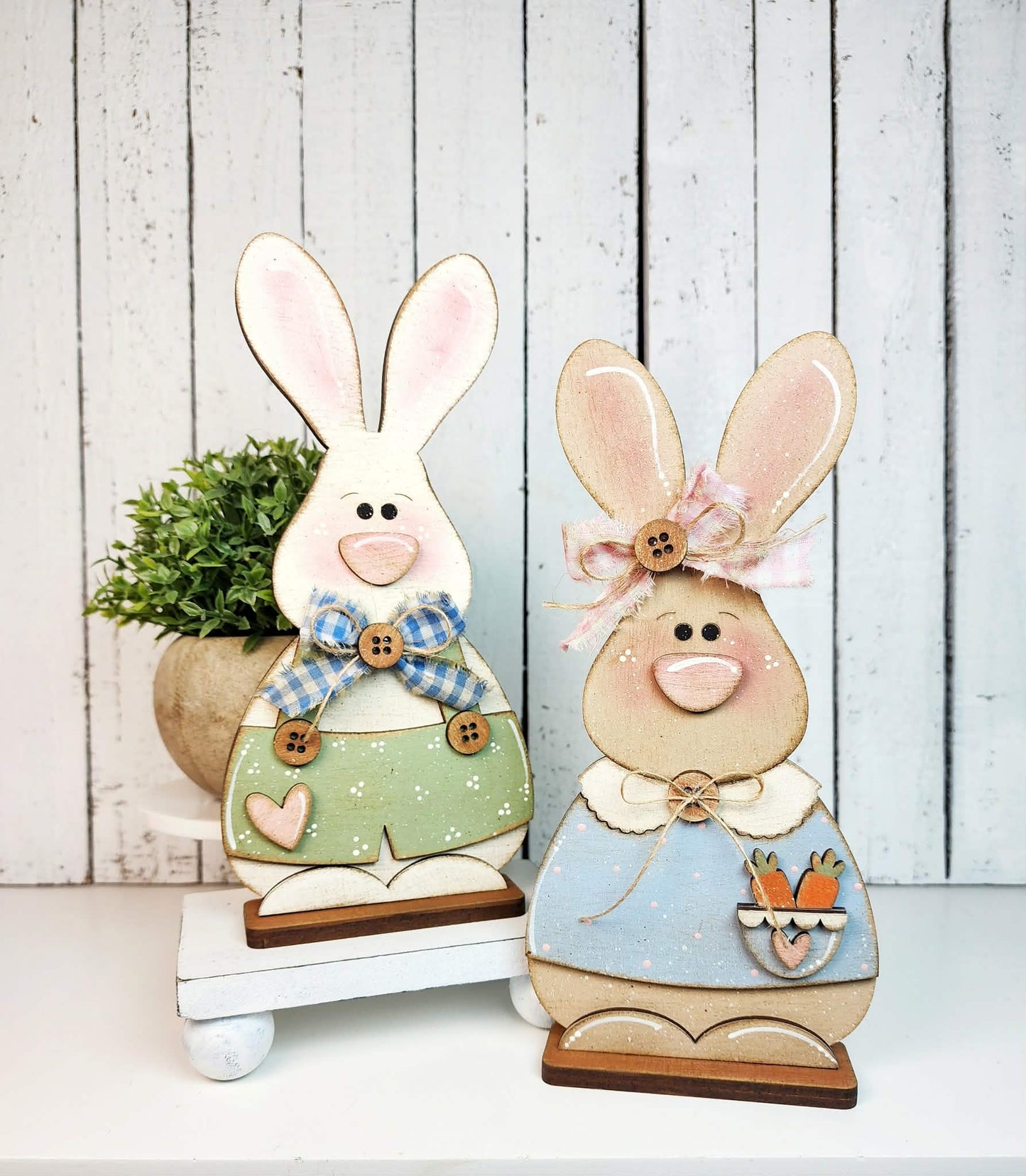 Prim Easter Bunny Couple Shelf Sitters