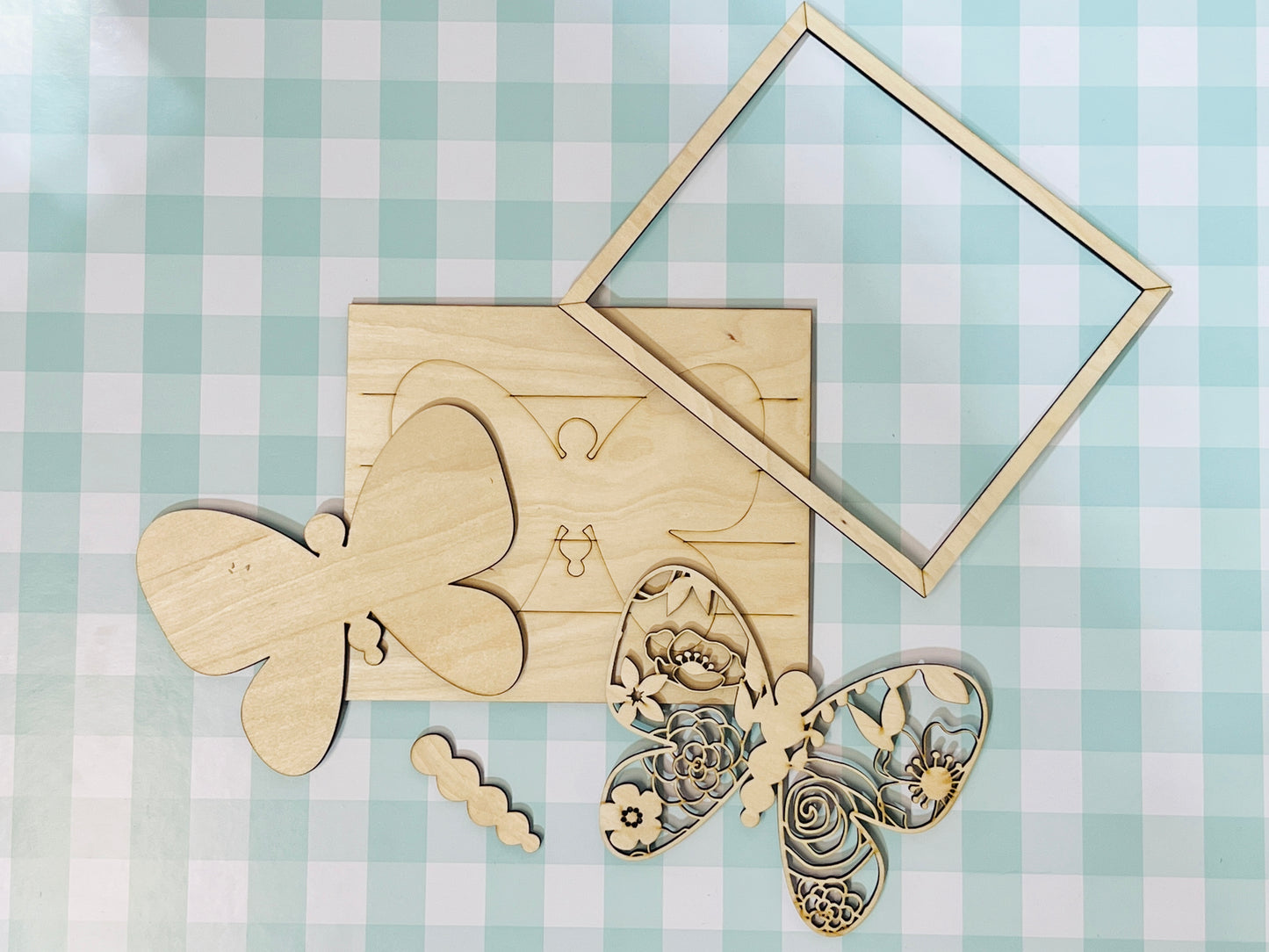 Floral Layered Butterfly Plaque DIY KIT